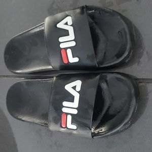 Brand new women's drifter Fila sandel